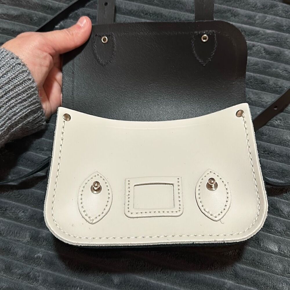 The Cambridge Satchel Company Small Leather Crossbody Bag Black & White - Picture 8 of 9